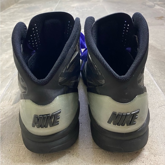 Nike Hyperdunk 2010 Women’s Size 8 - Picture 4 of 9